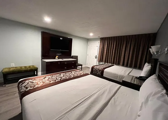 Relax Inn